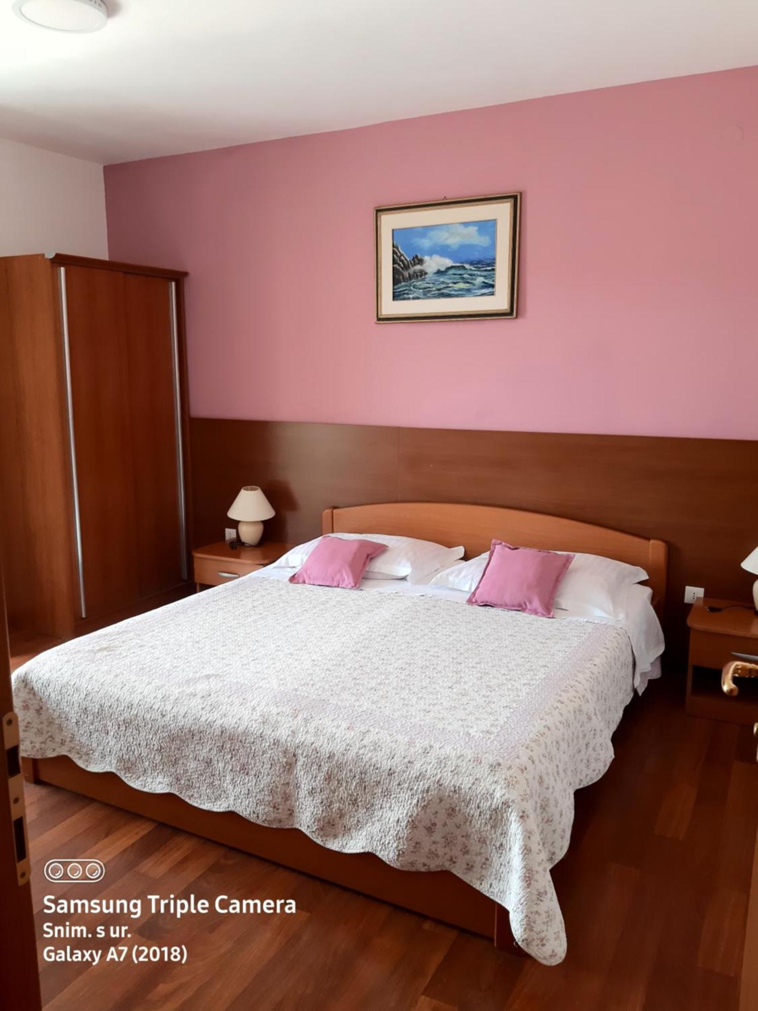 -Villa Sjor -Primosten-Apartmani- Has 2 Large Apartments And 2 Smaller Ones -Primosten Lokvice 6 ภายนอก รูปภาพ